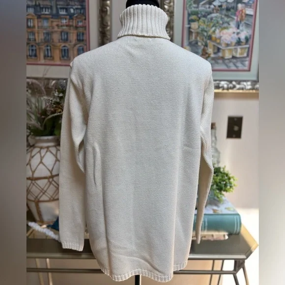 TOMMY HILFIGER CREAM TURTLENECK VINTAGE EMBROIDERED CREST PREPPY SWEATER SZ S-M - Picture 4 of 14
